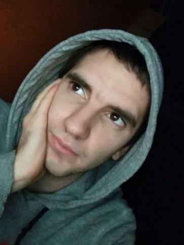 Zolika, 27 éves záhonyi társkereső férfi profil fotója