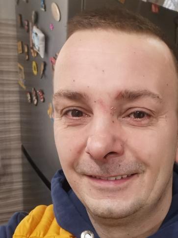 Dim, 45 éves váci társkereső férfi profil fotója
