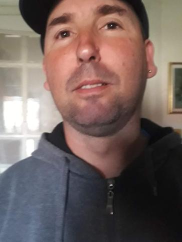 Tamás, 49 éves vági társkereső férfi profil fotója