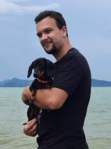 Sziasztok! Dominik vagyok. Komoly homokszentgyörgyi párkereső nők jelentkezését várom.