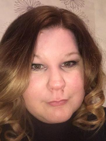 Mónika, 36 éves sümegi társkereső nő profil fotója Mónika, 36 éves sümegi társkereső nő profil fotója