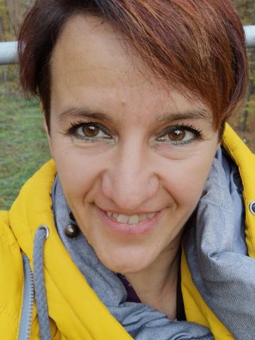 Katalin, 49 éves bábolnai társkereső nő profil fotója