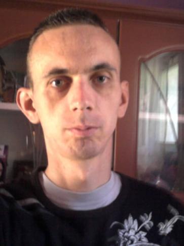Jozsi, 36 éves vasmegyeri társkereső férfi profil fotója