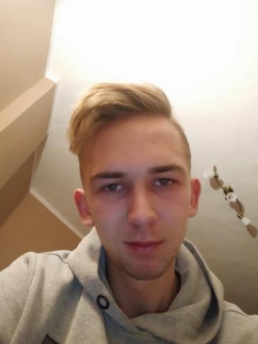Máté, 26 éves gagyvendégi társkereső férfi profil fotója