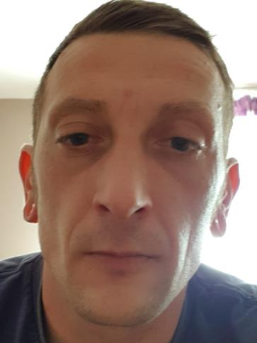 Mihály, 41 éves makói társkereső férfi profil fotója