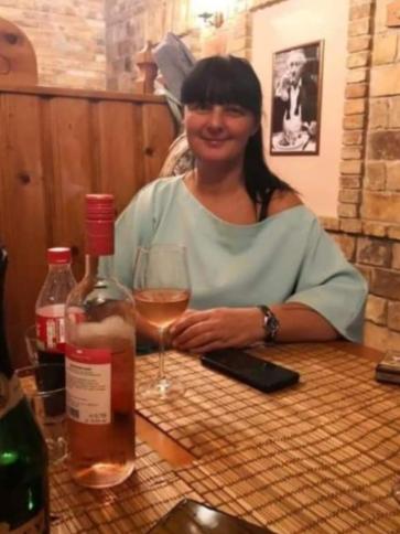 Bernadett, 48 éves kunszentmiklósi társkereső nő profil fotója