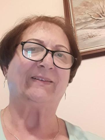 Etelka, 75 éves szekszárdi társkereső nő profil fotója