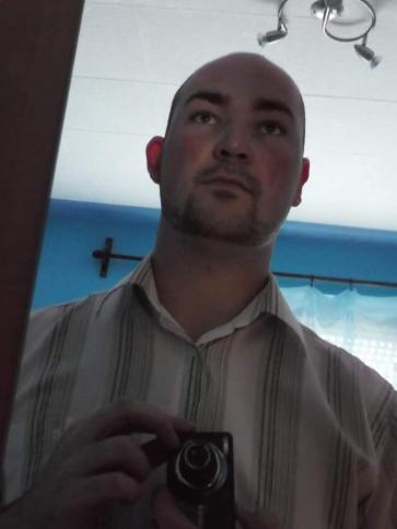 Tamás, 33 éves berettyóújfalui társkereső férfi profil fotója Tamás, 33 éves berettyóújfalui társkereső férfi profil fotója