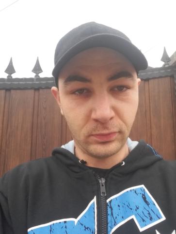 Tamás, 37 éves egyházaskozári társkereső férfi profil fotója