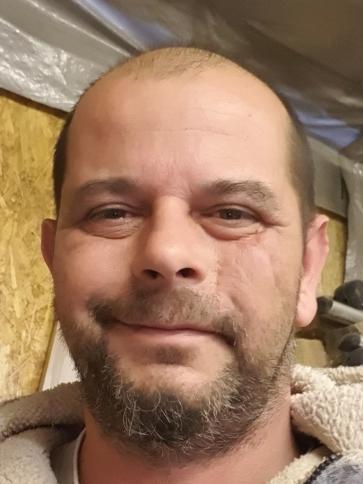 László, 45 éves abonyi társkereső férfi profil fotója