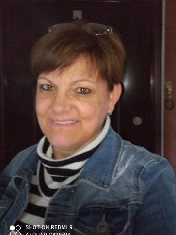 Ibolya, 54 éves vásárosnaményi társkereső nő profil fotója