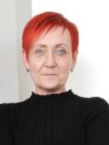 Sziasztok! Blanka vagyok. Komoly himesházai társkereső férfiak jelentkezését várom.
