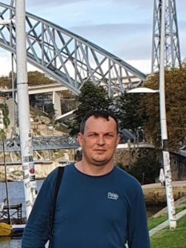 László, 44 éves algyői társkereső férfi profil fotója
