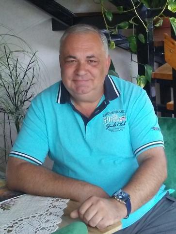 Attila, 57 éves győri társkereső férfi profil fotója