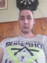 Sziasztok! Csaba vagyok. Komoly nagyigmándi párkereső nők jelentkezését várom.