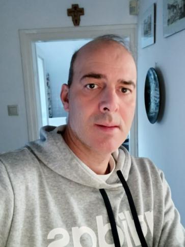 Dávid, 48 éves Budapest XVIII. kerületi társkereső férfi profil fotója