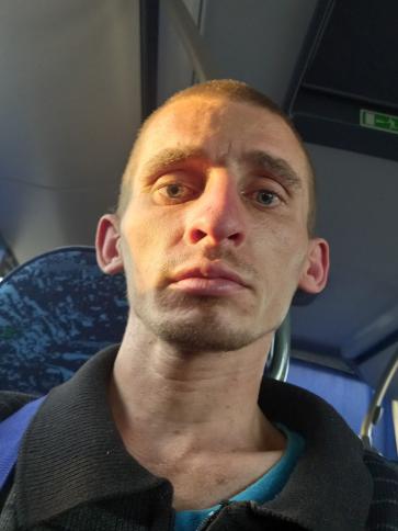 Tamás, 29 éves hosszúpályi társkereső férfi profil fotója
