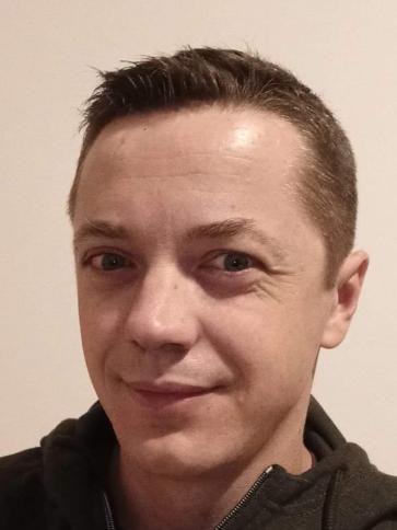 András, 39 éves győrújbaráti társkereső férfi profil fotója