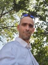 Sziasztok! Balázs vagyok. Komoly értényi párkereső nők jelentkezését várom.