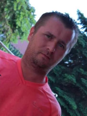 Attila, 41 éves grábóci társkereső férfi profil fotója