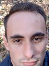 Sziasztok! Adrián vagyok. Komoly gamási párkereső nők jelentkezését várom.
