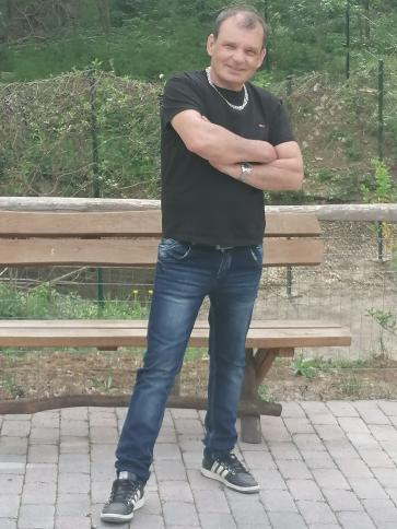 József, 62 éves polgárdi társkereső férfi profil fotója