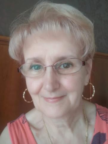 Márta, 74 éves hajdúböszörményi társkereső nő profil fotója