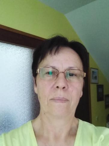 Piroska, 66 éves szerbiai társkereső nő profil fotója