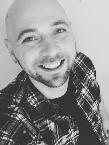Norbert, 34 éves komlói társkereső férfi profil fotója