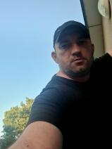 Sziasztok! Viktor vagyok. Online tatárszentgyörgyi randizni vágyó nők kattinsatok a kedvenc gombra.