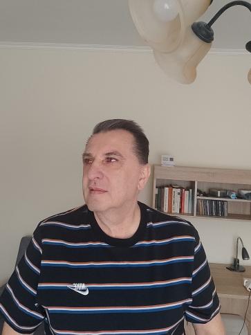 Ferenc, 65 éves kunfehértói társkereső férfi profil fotója