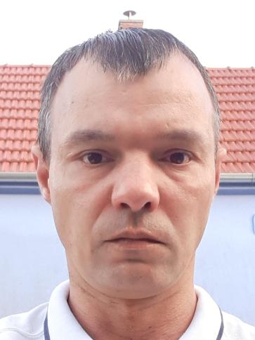Tibi, 43 éves lenti társkereső férfi profil fotója