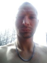Sziasztok! Jozsef vagyok. Online kókai randizni vágyó nők kattinsatok a kedvenc gombra.