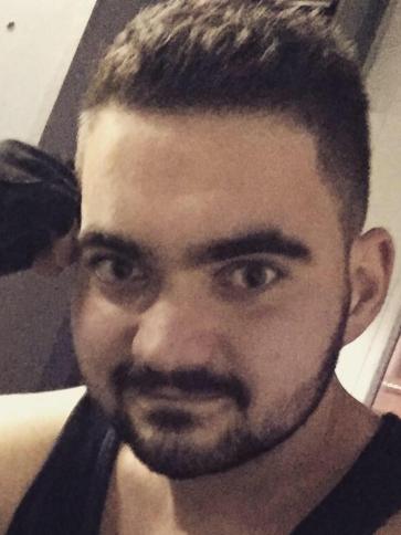 István, 30 éves Budapest XIII. kerületi társkereső férfi profil fotója