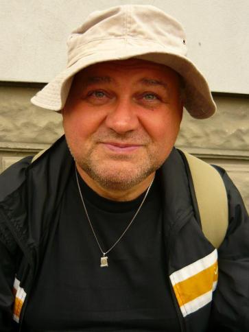 lászló, 71 éves Budapest XI. kerületi társkereső férfi profil fotója