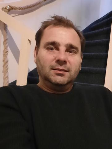 Attila, 53 éves szerbiai társkereső férfi profil fotója