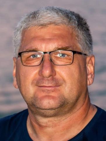 Csaba, 54 éves debreceni társkereső férfi profil fotója