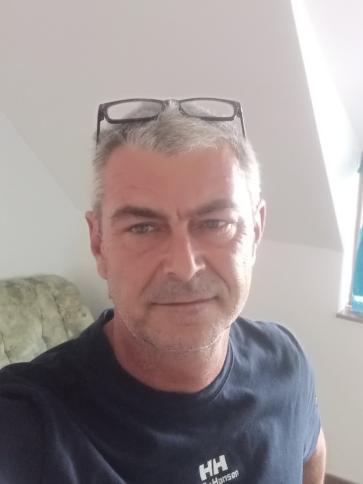 Attila, 54 éves keszthelyi társkereső férfi profil fotója