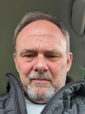 Zsolt, 57 éves kecskeméti társkereső férfi profil fotója