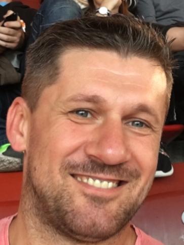 Peter, 46 éves nyíregyházi társkereső férfi profil fotója Peter, 46 éves nyíregyházi társkereső férfi profil fotója