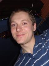 Sziasztok! Zsolt vagyok. Fiatal kiskunhalasi párkereső lányokkal chatelnék.