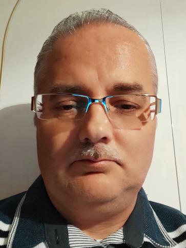 Zoltán, 52 éves cserszegtomaji társkereső férfi profil fotója