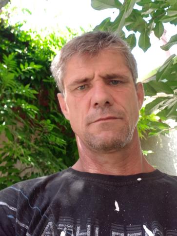 Attila, 50 éves soltvadkerti társkereső férfi profil fotója