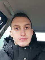 Sziasztok! Csaba vagyok. Komoly majosházai párkereső nők jelentkezését várom.