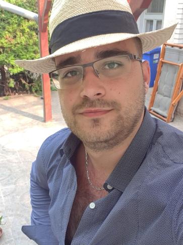 Frank, 30 éves kartali társkereső férfi profil fotója