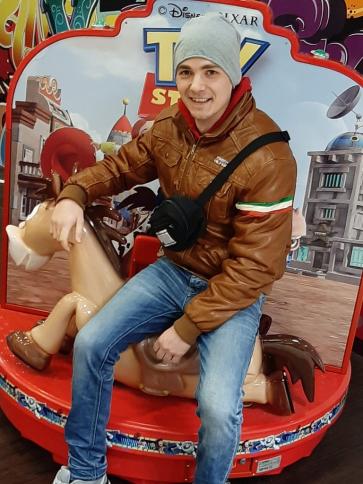 Tibi, 36 éves hartai társkereső férfi profil fotója