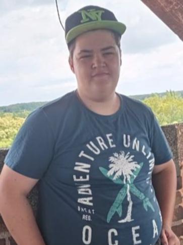 Sándor, 23 éves kisnánai társkereső férfi profil fotója
