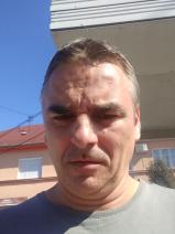 Sziasztok! Attila vagyok. Komoly pétfürdői párkereső nők jelentkezését várom.