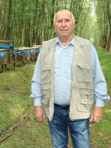Mihály, 73 éves bokodi társkereső férfi profil fotója
