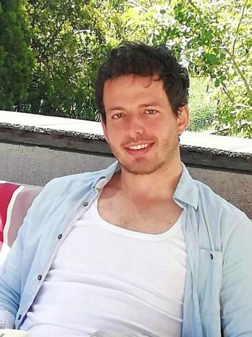 Ambrus, 31 éves nemesvámosi társkereső férfi profil fotója